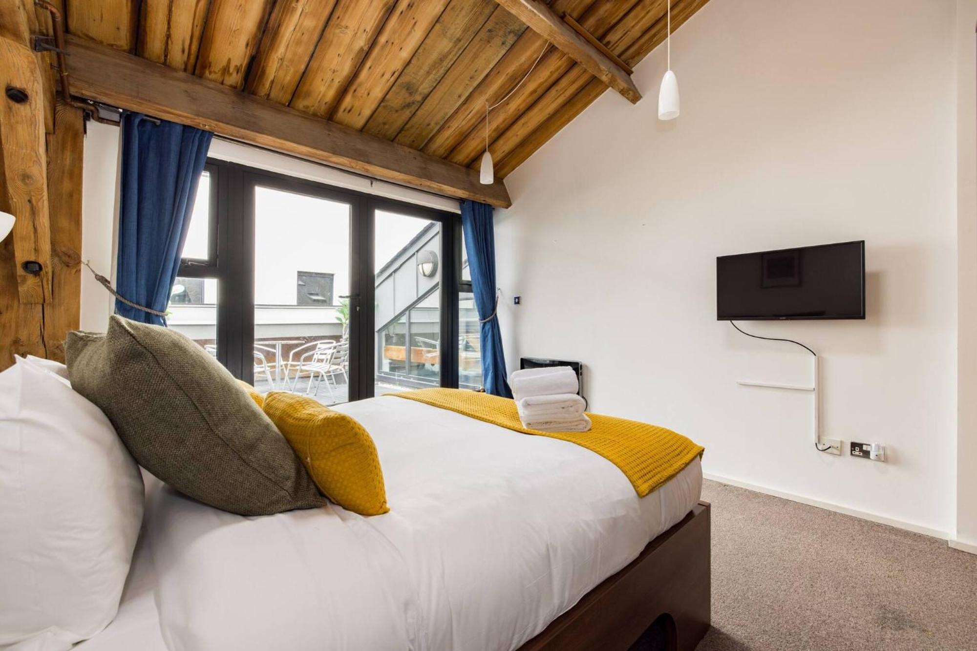 Wild Roses Serviced Apartments - Excel Warehouse 2 Londen Buitenkant foto